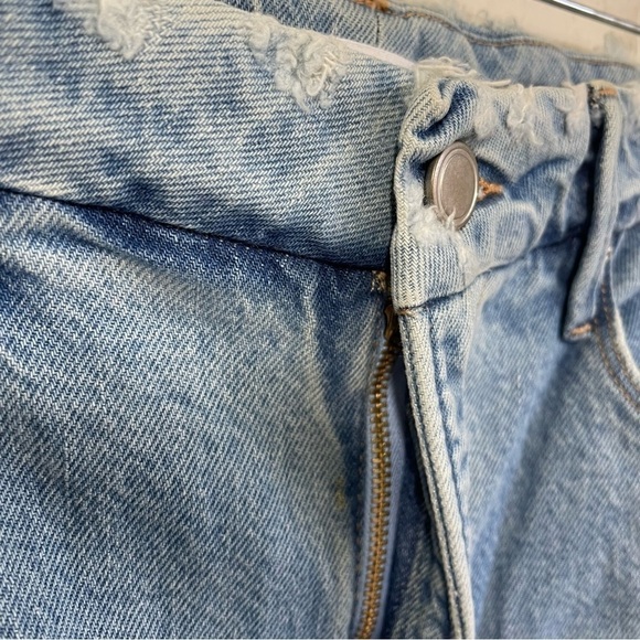 Good American Good Vintage Jean Straight Leg Distressed Hi Rise Size 6 / 28 NWT - Picture 3 of 11